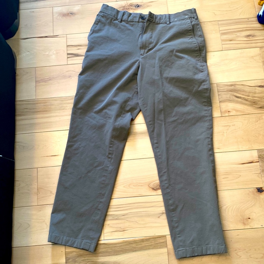 UNIQLO pants